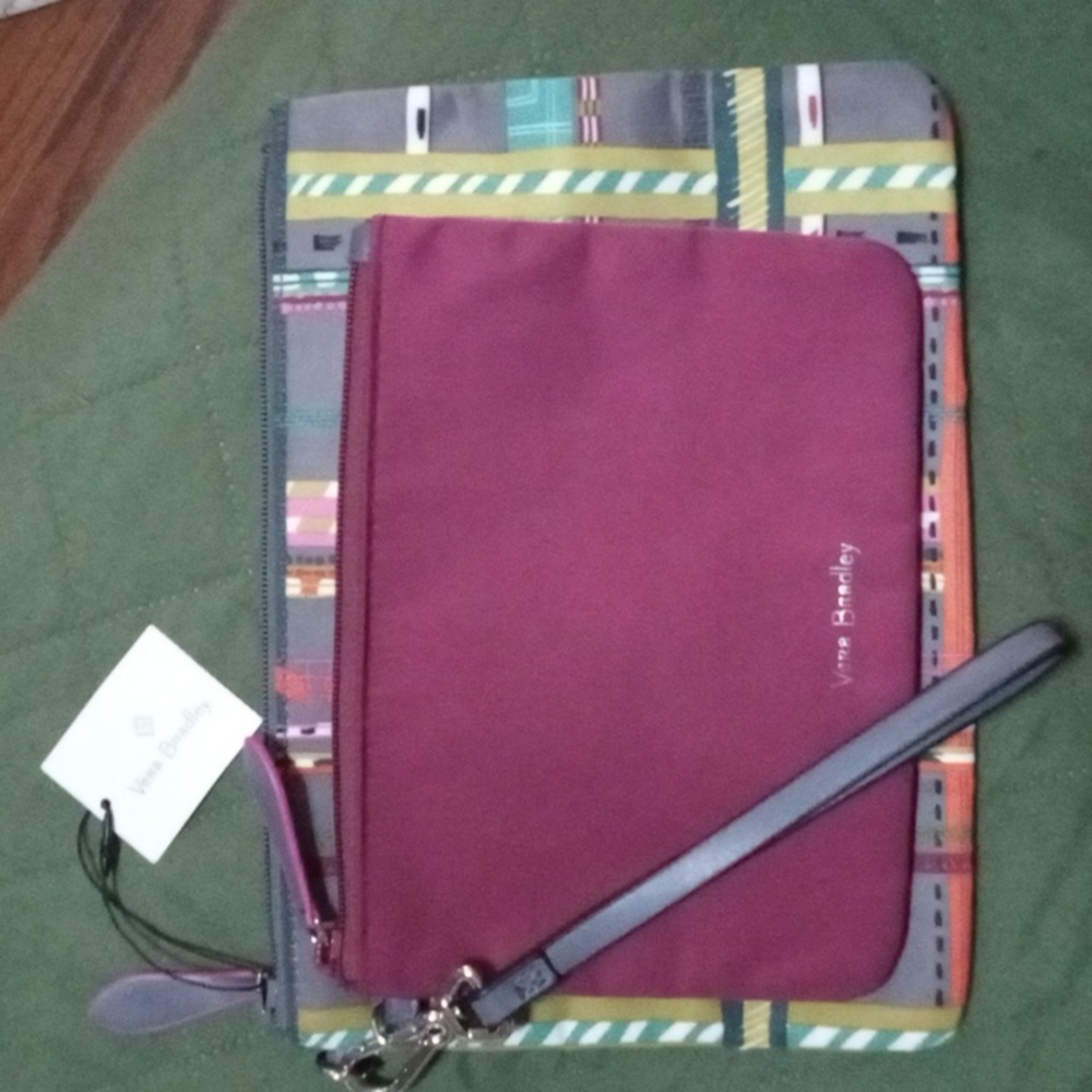 Vera Bradley cosmetic bag set